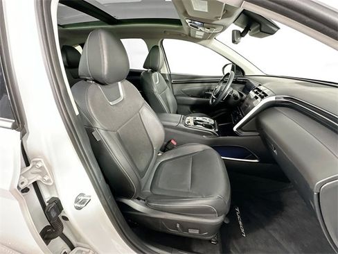 Used 2023 Hyundai Tucson Limited image 30