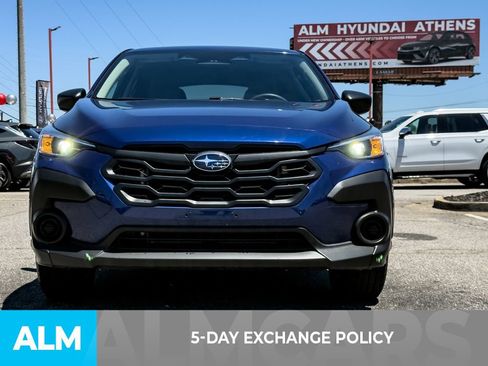 Used 2024 Subaru Crosstrek 2.0i AWD/4WD image 3