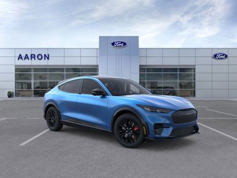 New 2025 Ford Mustang Mach-E Premium w/ Sport Appearance Package AWD/4WD image 7