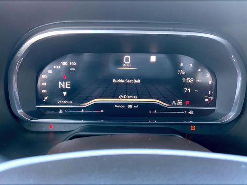 Used 2022 GMC Yukon XL SLT image 49