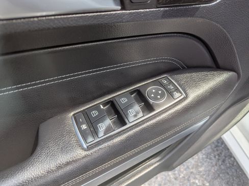 Used 2016 Mercedes-Benz E 400 4MATIC Coupe image 13