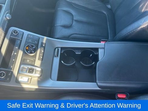 Used 2020 Hyundai Palisade SEL w/ Premium Package image 12