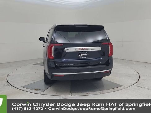 Used 2024 GMC Yukon SLT image 12