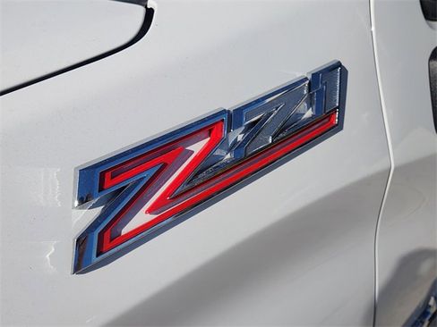 New 2026 Chevrolet Silverado 1500 LT image 8