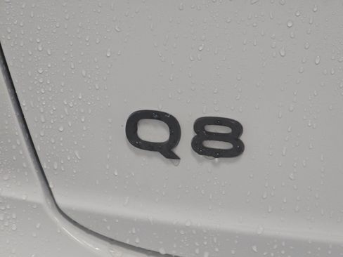 Certified 2025 Audi Q8 Premium Plus w/ Premium Plus Package image 32