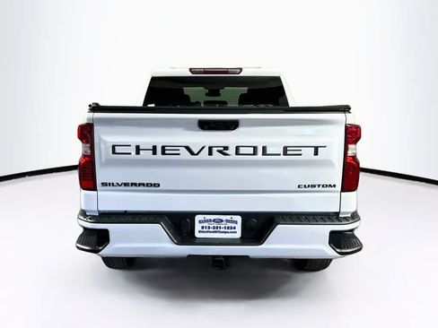Used 2022 Chevrolet Silverado 1500 Custom RWD image 5