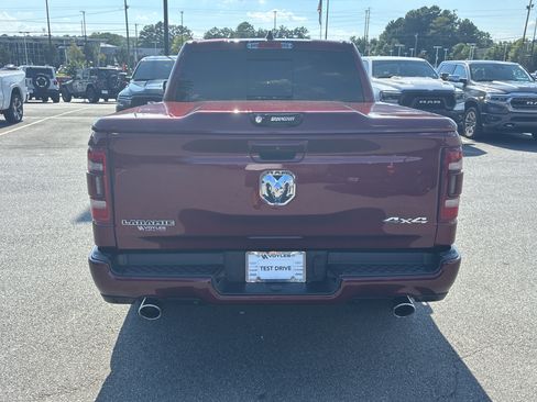 Used 2023 RAM 1500 Laramie AWD/4WD image 7