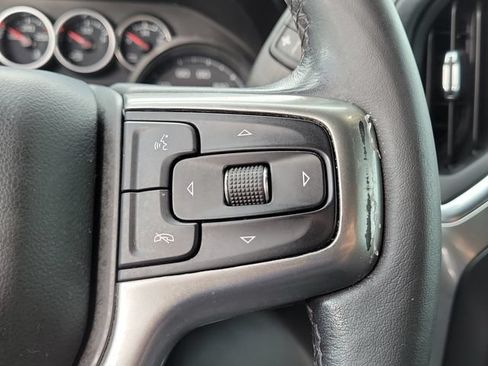 Used 2021 Chevrolet Silverado 1500 LT RWD image 22