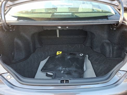 Used 2014 Toyota Camry XLE image 29
