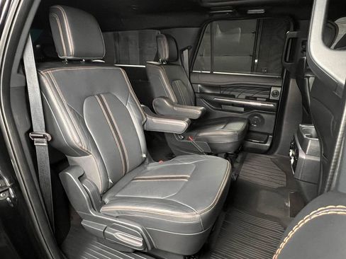 Used 2023 Ford Expedition Max Platinum AWD/4WD image 23