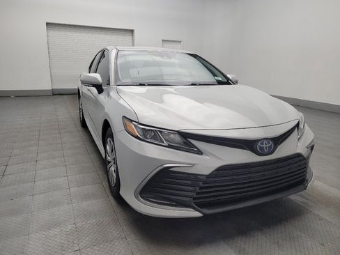 Used 2022 Toyota Camry LE w/ Cold Weather Package image 13