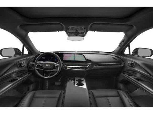 Certified 2024 Cadillac Lyriq Tech RWD image 8