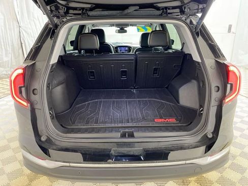 Used 2022 GMC Terrain AT4 w/ Infotainment Package II image 30