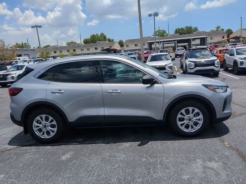 Used 2023 Ford Escape Active w/ Tech Pack #1 FWD image 4