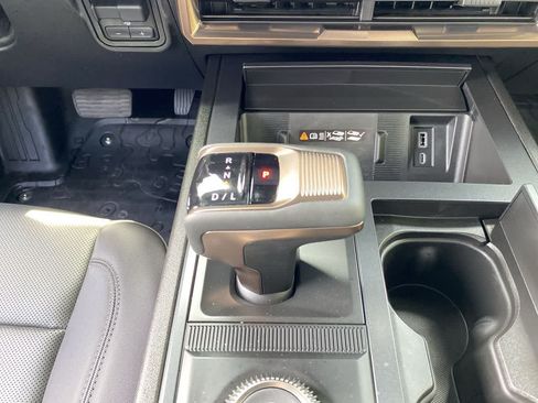 Used 2025 GMC Hummer EV 3X AWD/4WD image 26