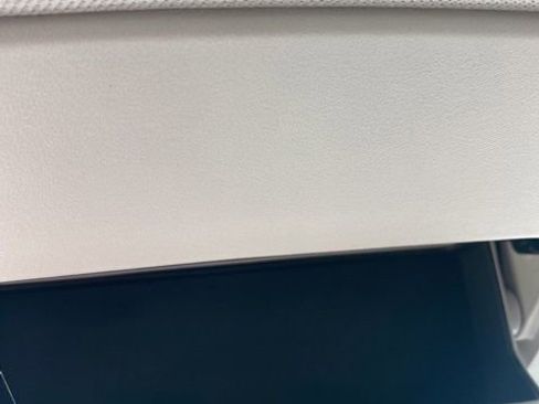 New 2025 Ford Expedition Active image 43