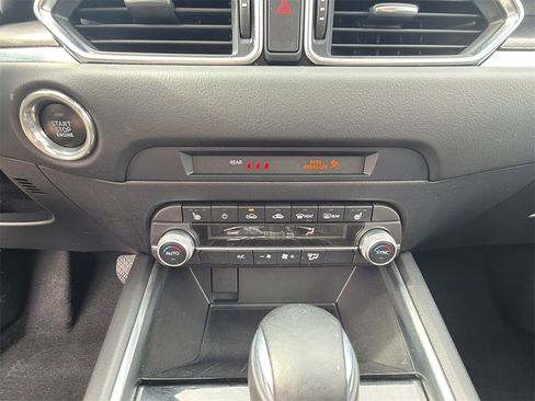 Certified 2023 MAZDA CX-5 Carbon Edition image 31
