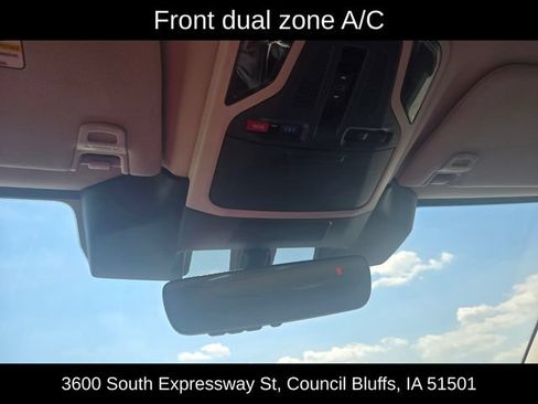 Used 2024 Subaru Outback Limited AWD/4WD image 23