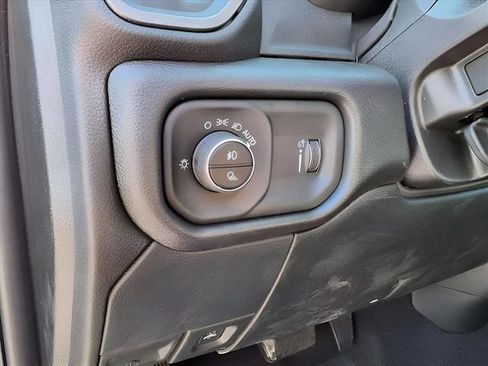 New 2026 RAM 2500 Tradesman AWD/4WD image 14