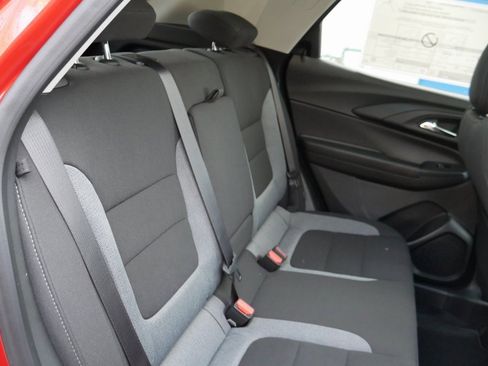 New 2026 Chevrolet TrailBlazer LT w/ Convenience Package image 25