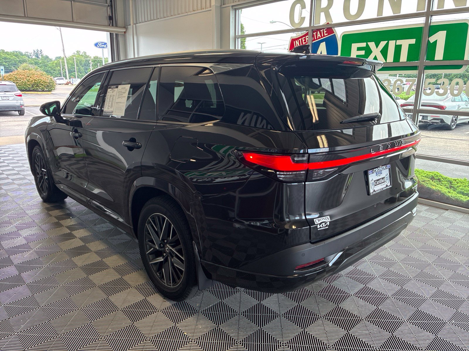 Used 2024 Lexus TX 350 AWD image 4