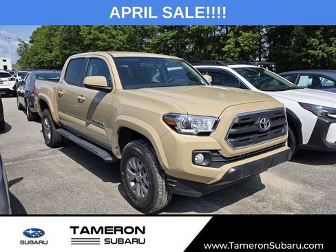 Used 2017 Toyota Tacoma SR5 w/ Tow Package RWD image 1