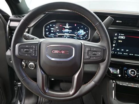 Used 2024 GMC Sierra 2500 AT4 w/ AT4 Premium Plus Package AWD/4WD image 7