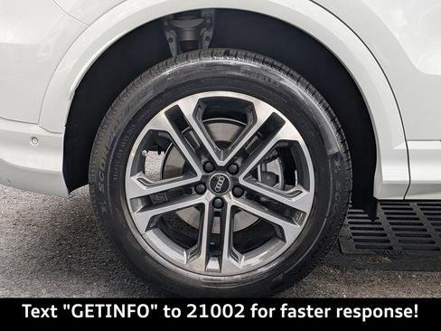 Used 2025 Audi Q5 Premium Plus w/ Premium Plus image 13