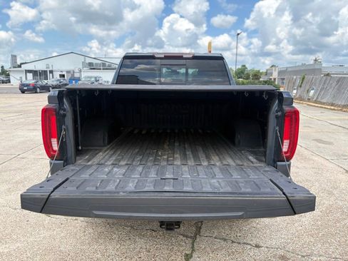 Used 2021 GMC Sierra 1500 SLT RWD image 6