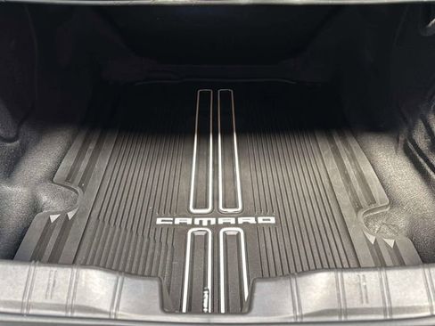 Used 2018 Chevrolet Camaro SS w/ Redline Edition RWD image 7