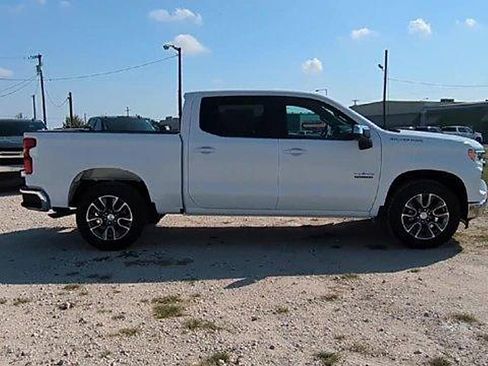 New 2026 Chevrolet Silverado 1500 LT w/ Texas Edition Plus RWD image 9