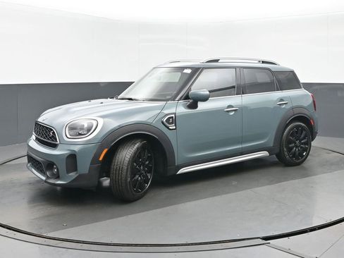 Used 2023 MINI Cooper Countryman S FWD image 3