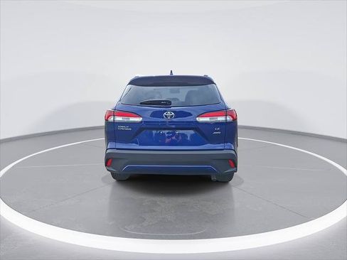 Certified 2023 Toyota Corolla Cross LE w/ Moonroof Package AWD/4WD image 8