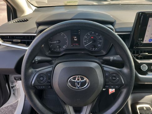 Used 2023 Toyota Corolla LE FWD image 26