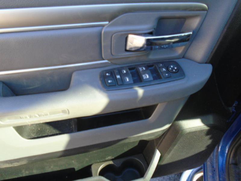 Used 2015 RAM 1500 4x4 Crew Cab Big Horn image 20