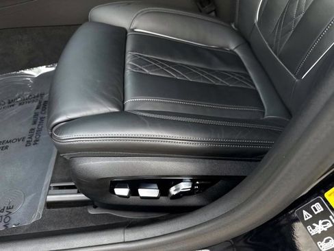Used 2023 BMW M550i xDrive AWD/4WD image 18