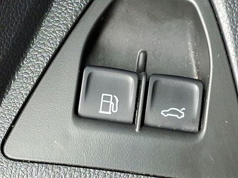 Used 2024 Volkswagen Jetta S image 25