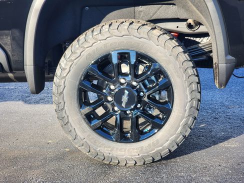 New 2026 Chevrolet Silverado 2500 LT w/ Trail Boss Package image 11