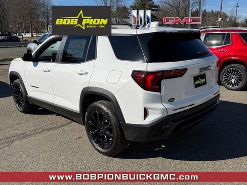 New 2026 GMC Terrain Elevation w/ Elevation Premium Package image 3