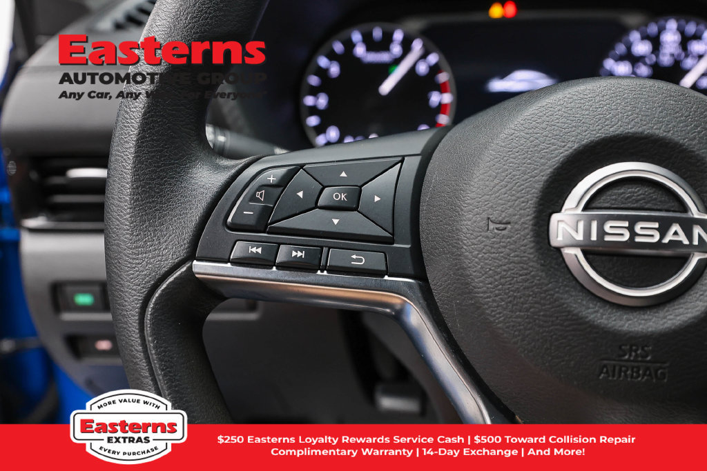 Used 2024 Nissan Sentra SV FWD image 16