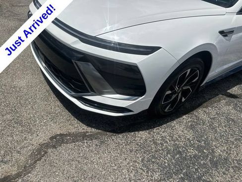 Used 2025 Hyundai Sonata SEL FWD image 9