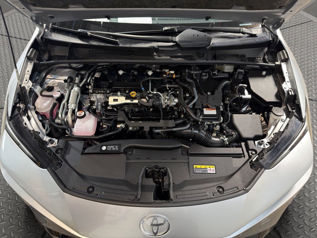 Used 2024 Toyota Prius Prime FWD image 30