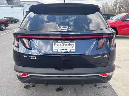Used 2023 Hyundai Tucson Blue image 9