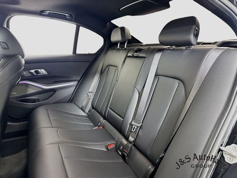 Used 2025 BMW M340i xDrive w/ Parking Assistance Package image 27