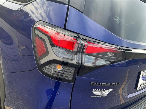 Used 2025 Subaru Forester Sport image 31