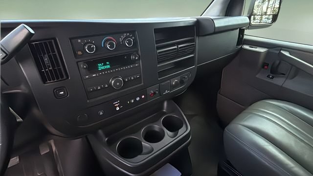 Used 2022 Chevrolet Express 2500 Extended w/ Driver Convenience Package RWD image 26