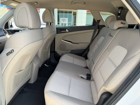 Used 2018 Hyundai Tucson SE w/ Cargo Package FWD image 25