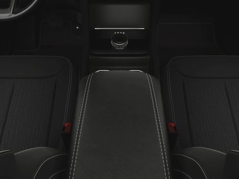 Used 2024 Jeep Grand Cherokee Laredo image 27