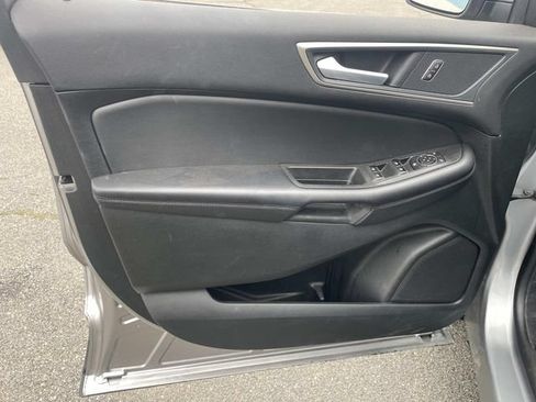 Used 2024 Ford Edge SEL AWD/4WD image 14