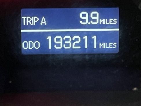 Used 2012 Toyota Sequoia Platinum image 28